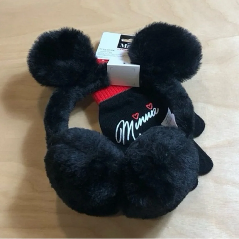 🎅🏻 SALE Disney NWT 2pc Set Black and red Minnie Mouse ears Earmuffs and gloves
